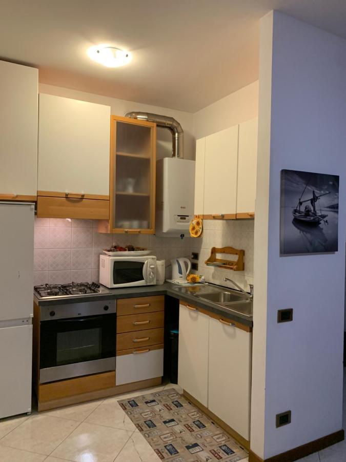 Bellissimo Appartamento Riservato Vicino Al Centro Verona Buitenkant foto